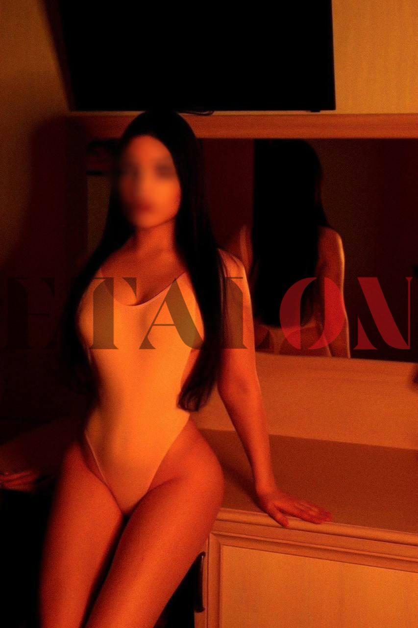 Картинка Unforgettable erotic massage with ending