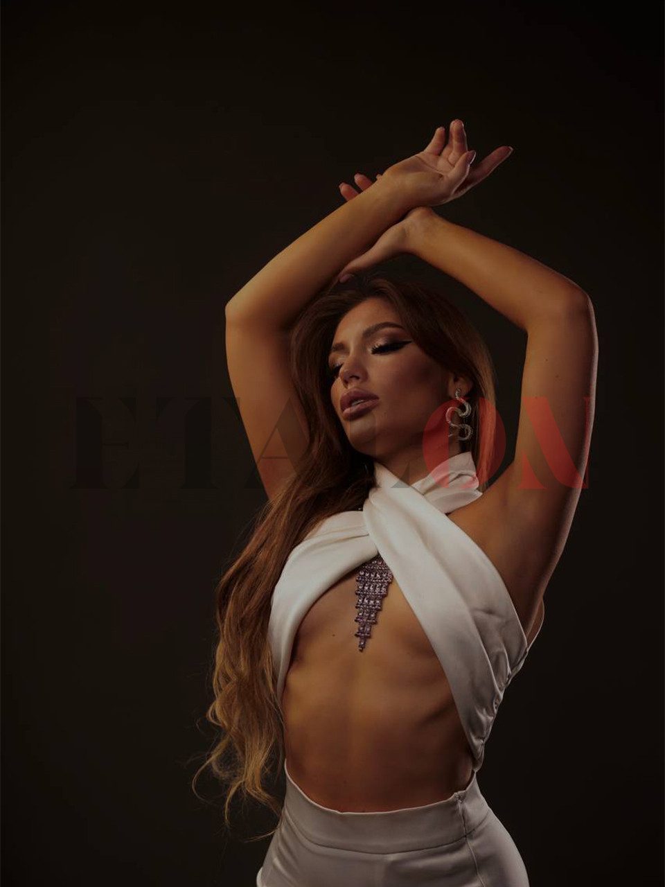 Картинка Erotic massage with home visits is a convenient format of rest in Moscow